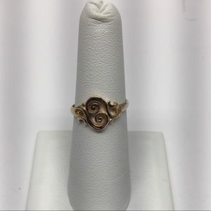 James Avery 14K gold Spanish Swirl ring